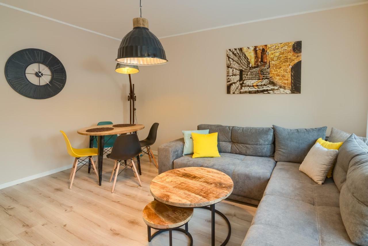 Apartments 4 You Hlonda Tychy Exterior photo